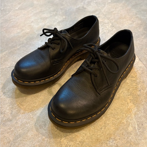 Dr. Martens Women’s 1461 Oxford Black Virginia Size 7 US - Picture 1 of 6